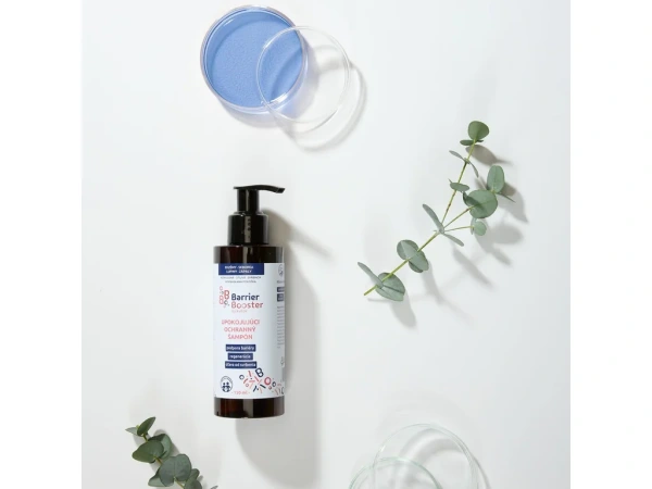 Upokojujúci ochranný šampón na seboreu, lupiny a citlivú pokožku hlavy 150 ml – Kvitok BB 1